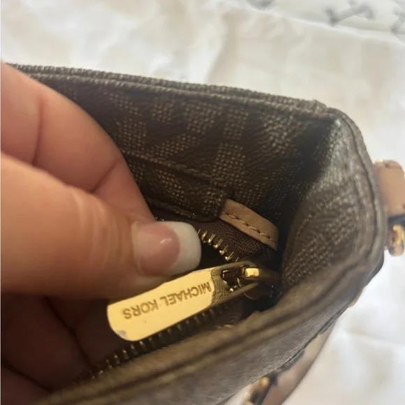 New Michael Kors Purse Jet Set Travel Messenger Signature Crossbody Handbag - Picture 8 of 12